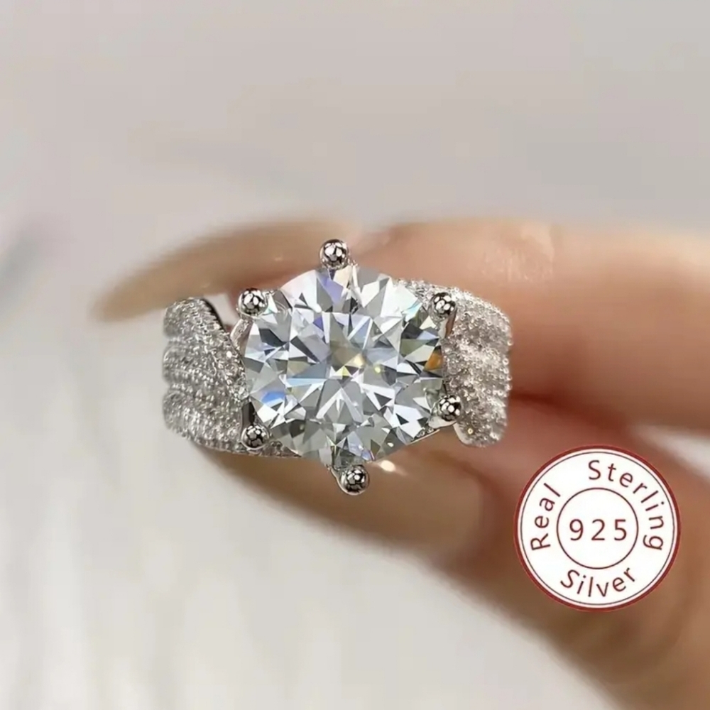 Stunning 3 Carat Diamond Ring